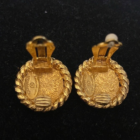 Chanel Clip Earrings - Picture 6 of 10